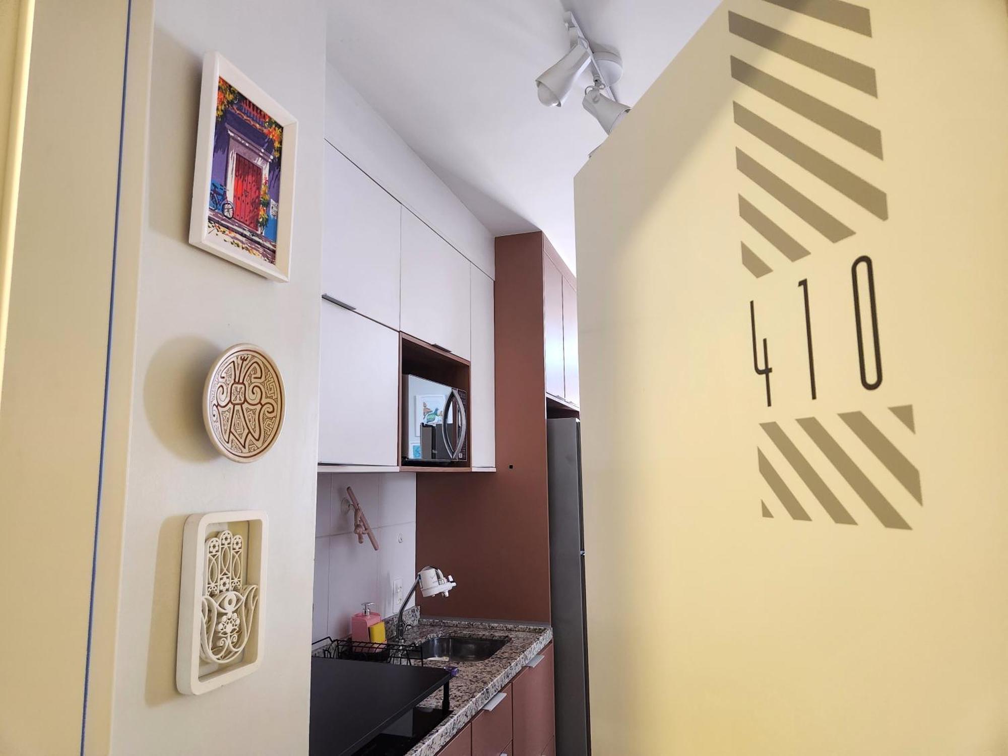 Completo Em Pinheiros Proximo Ao Metro Oscar Freire Apartment